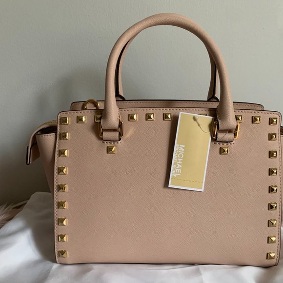 NWT! MICHAEL KORS MK SELMA STUDDED MEDIUM SATCHEL SHOULDER BAG W DUST BAG - Picture 4 of 15